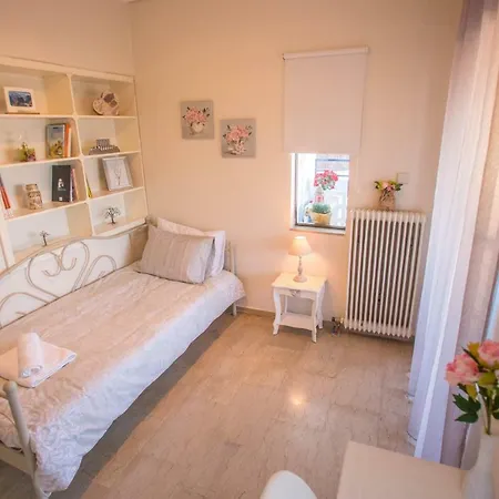 The Classic And Comfy Apartamento Tríkala