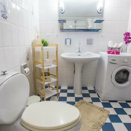 The Classic And Comfy Apartamento